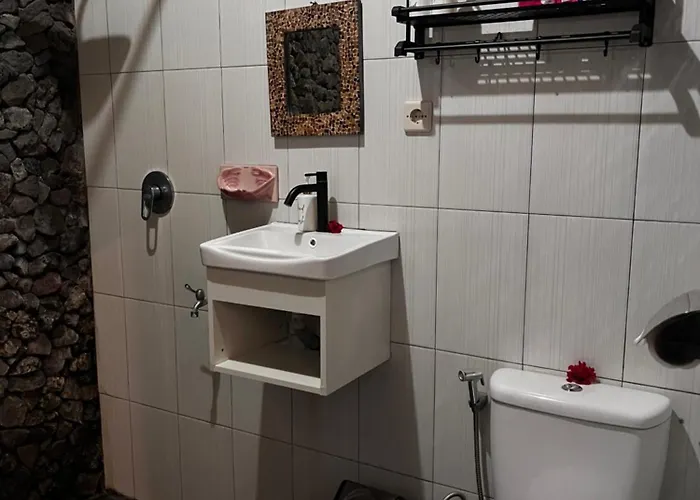 Khrisna Hs And 2*